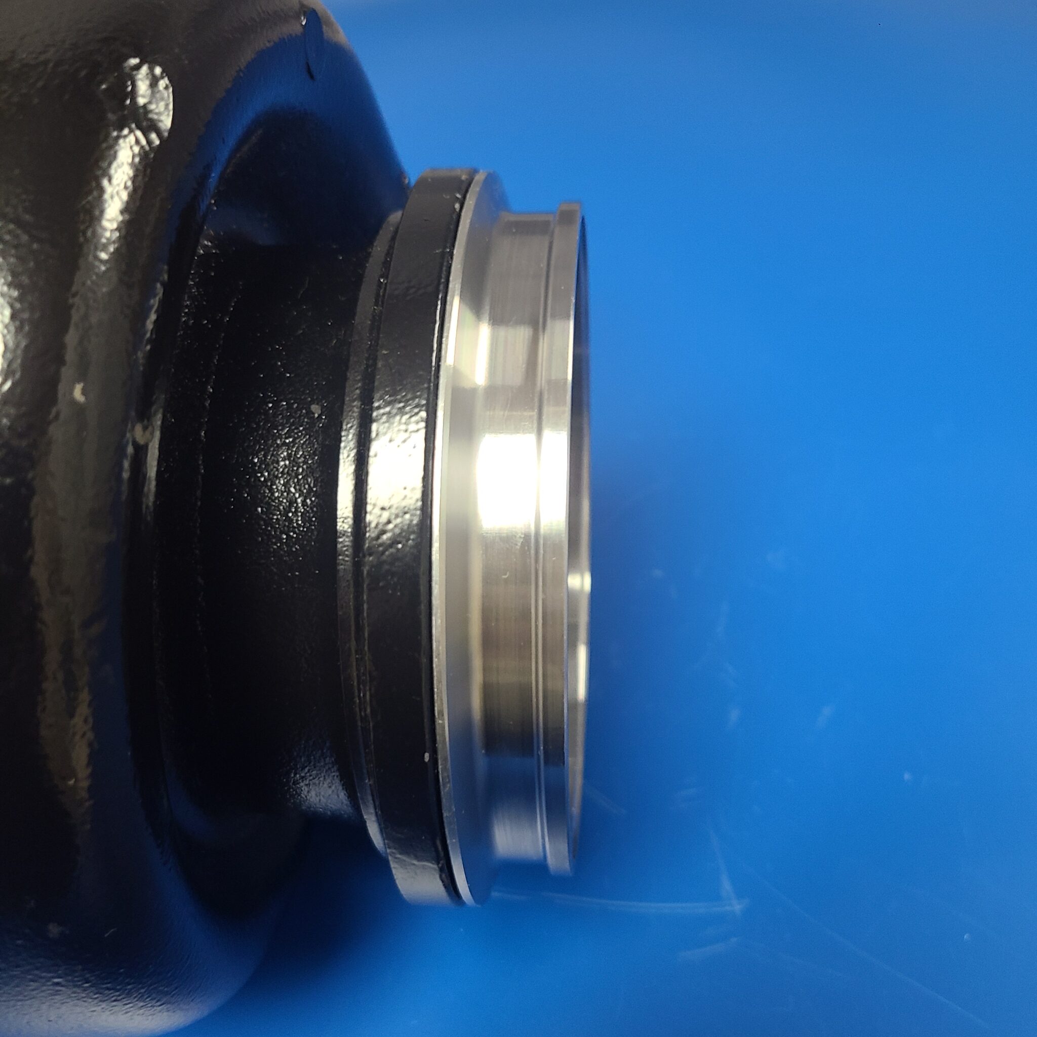P1P T6 S400 5.75 Half Marmon To 5 Mild Steel Exhaust Outlet Flange & Clamp